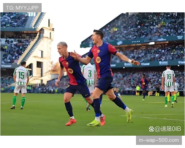 莱万多夫斯基点射破门 但巴萨锋线整体效率问题赛后引发讨论